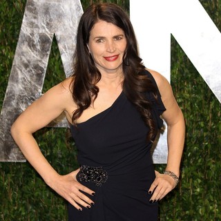 Julia Ormond in 2012 Vanity Fair Oscar Party - Arrivals