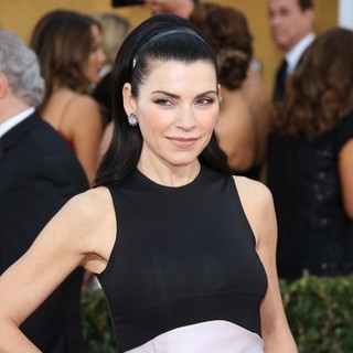 Julianna Margulies in 19th Annual Screen Actors Guild Awards - Arrivals - julianna-margulies-19th-annual-screen-actors-guild-awards-04