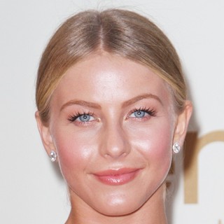 Julianne Hough in The 63rd Primetime Emmy Awards - Arrivals
