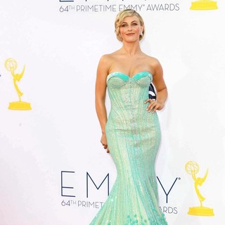 Julianne Hough in 64th Annual Primetime Emmy Awards - Arrivals