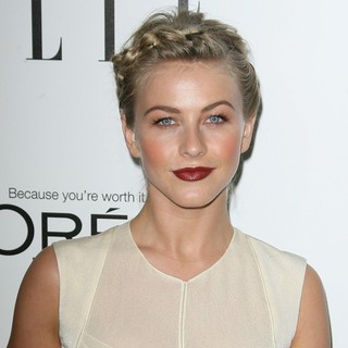 Julianne Hough in ELLE's 19th Annual Women in Hollywood Celebration - Arrivals