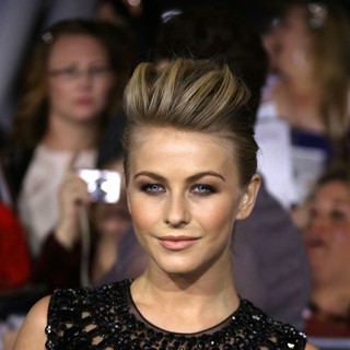 Julianne Hough in The Premiere of The Twilight Saga's Breaking Dawn Part II