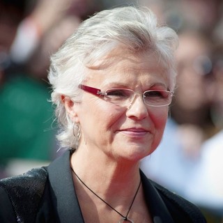 Harry Potter and the Deathly Hallows Part II World Film Premiere - Arrivals