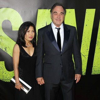 Sun-jung Jung, Oliver Stone in The Premiere of Savages