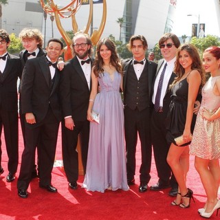 Victoria Justice in 2011 Primetime Creative Arts Emmy Awards - Arrivals - justice-jogia-grande-2011-primetime-creative-arts-emmy-awards-01