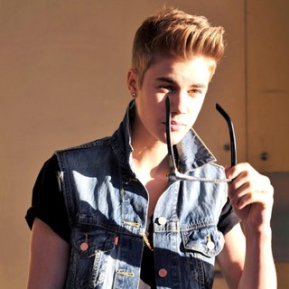 Justin Bieber in The Channel V Acoustic and Intimate Show