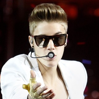 Justin Bieber Performing Live in Concert