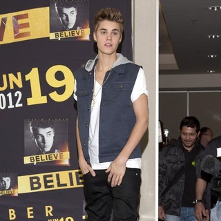 Justin Bieber - Justin Bieber Attends A Press Conference Ahead of A Free Show for 300,000 Fans