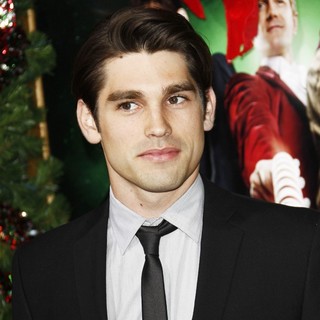 Justin Gaston in The Premiere of A Very Harold and Kumar 3D Christmas