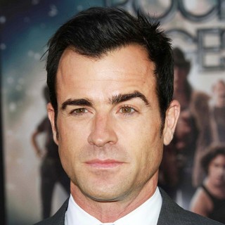 Justin Theroux in Premiere of Warner Bros. Pictures Rock of Ages - Arrivals