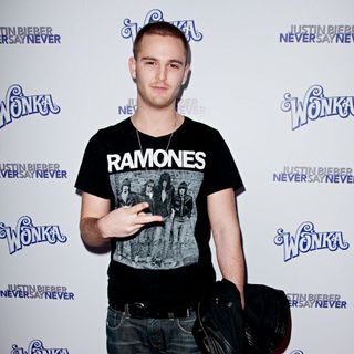 Jarrett Evans in Premiere of Justin Bieber: Never Say Never