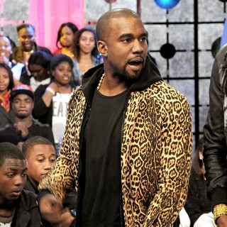 Kanye West Appearing on BET's 106 and Park - kanye-west-appearing-on-106-and-park-04