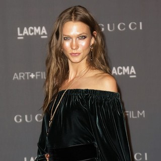 Karlie Kloss in LACMA 2012 Art + Film Gala - Arrivals