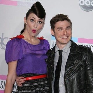 2011 American Music Awards - Arrivals