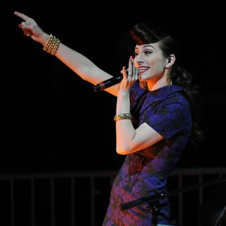 Amy Heidemann, Karmin in The Y100 Jingle Ball 2011
