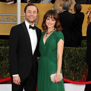 Vincent Kartheiser, Alexis Bledel in 19th Annual Screen Actors Guild Awards - Arrivals