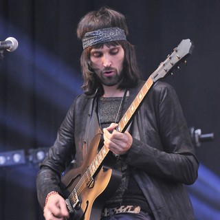 Sergio Pizzorno, Kasabian in BBC Radio 1's Hackney Weekend - Day 1