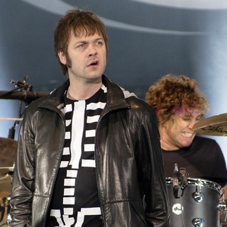 Kasabian in Leeds Festival 2012 - Day Three - kasabian-leeds-festival-2012-day-3-06