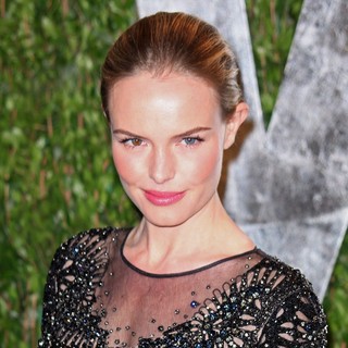 Kate Bosworth in 2012 Vanity Fair Oscar Party - Arrivals