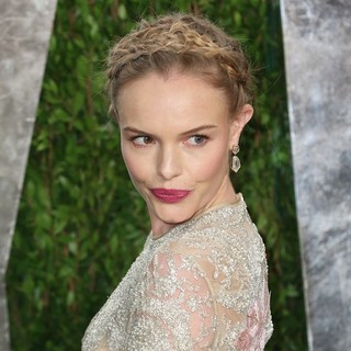 Kate Bosworth in 2013 Vanity Fair Oscar Party - Arrivals