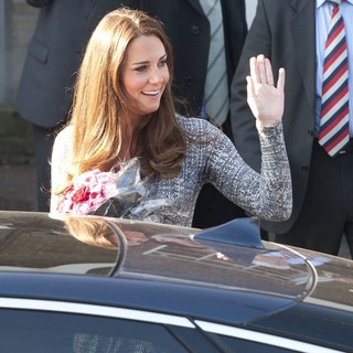 Kate Middleton in Kate Middleton Leaves Hope House
