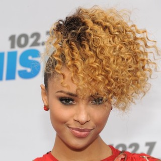 Katerina Graham in 102.7 KIIS FM's Wango Tango 2012 - Arrivals