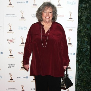 Kathy Bates in 63rd Annual Primetime Emmy Awards Cocktail Reception Honoring Nominees for Outstanding Performances - kathy-bates-63rd-annual-primetime-emmy-awards-cocktail-reception-02