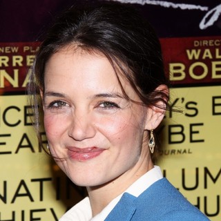 Katie Holmes in Opening Night Performance of The Other Place - Arrivals - katie-holmes-opening-night-the-other-place-01