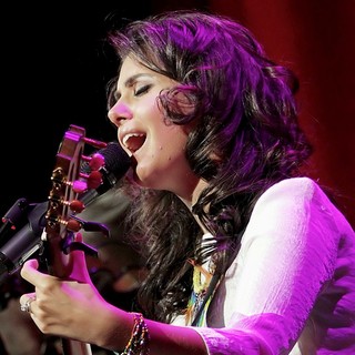 Katie Melua in Katie Melua Performing