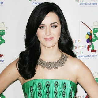 Katy Perry in A celebration of Carole King and Her Music to Benefit Paul Newman's The Painted Turtle Camp
