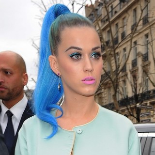 Katy Perry in Paris Fashion Week Autumn-Winter 2012 - Miu Miu - Departures