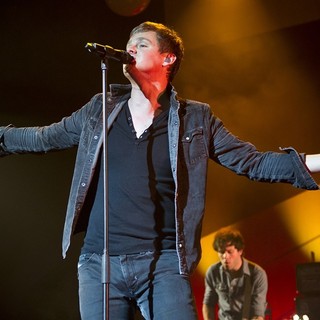 Tom Chaplin, Jesse Quin, Keane in Keane Perform Live at Brixton Academy