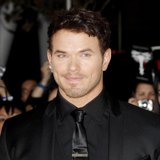 Kellan Lutz in The Twilight Saga's Breaking Dawn Part I World Premiere
