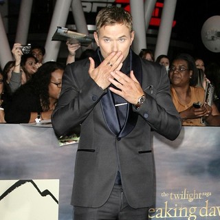 Kellan Lutz in The Premiere of The Twilight Saga's Breaking Dawn Part II