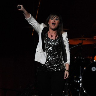 The Y100 Jingle Ball 2011