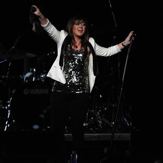 The Y100 Jingle Ball 2011