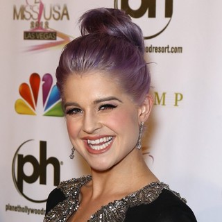 Kelly Osbourne in 2012 Miss USA Pageant - Red Carpet