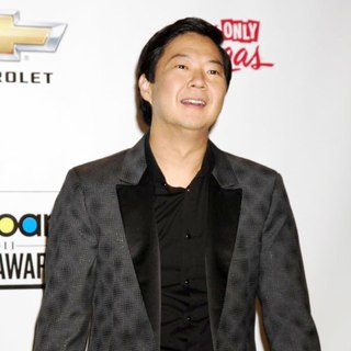 Ken Jeong in The 2011 Billboard Music Awards - Press Room - ken-jeong-2011-billboard-music-awards-01