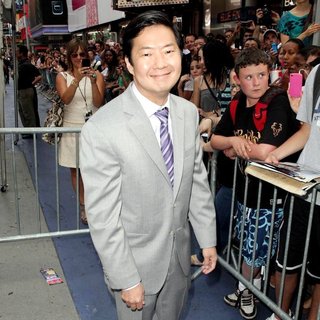 Ken Jeong in New York Premiere of Transformers Dark of the Moon - ken-jeong-premiere-transformers-dark-of-the-moon-01