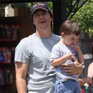 Ken Marino in Ken Marino Out Shopping in Hollywood with His Family