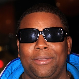 Kenan Thompson in Opening Party for Juicy Couture 5th Avenue Flagship Store - Arrivals