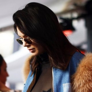 Kendall Jenner-Kendall Jenner Leave L'Avenue