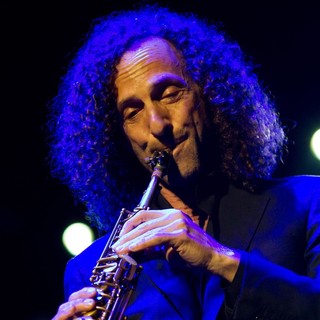Kenny G in Kenny G Performing Live at Pavilhao Atlantico