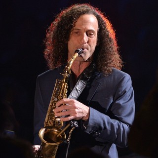 Kenny G in Kenny G Performs Live at Hard Rock Live