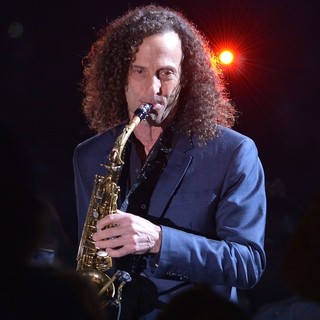 Kenny G in Kenny G Performs Live at Hard Rock Live