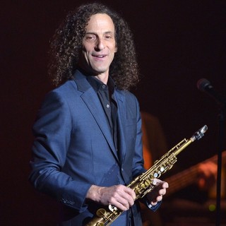 Kenny G in Kenny G Performs Live at Hard Rock Live