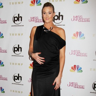 Kerri Walsh in 2012 Miss Universe Pageant - Arrivals - kerri-walsh-2012-miss-universe-pageant-04