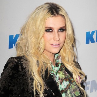 Ke$ha in KIIS FM's 2012 Jingle Ball - Night 2 - Arrivals