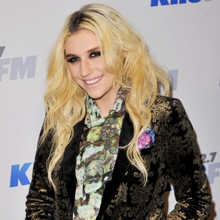 Ke$ha in KIIS FM's 2012 Jingle Ball - Night 2 - Arrivals