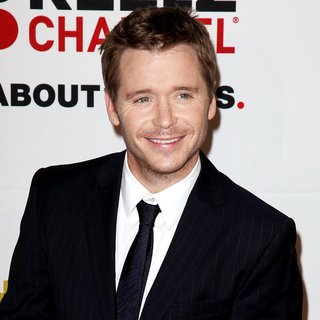 The 2011 Critics Choice Television Awards Luncheon - Red Carpet